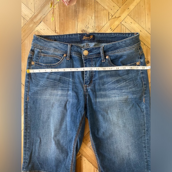 SEVEN 7 Women's Blue Bermuda Denim Thick Stitching Jorts Shorts Size 10 🎀 - Picture 1 of 8